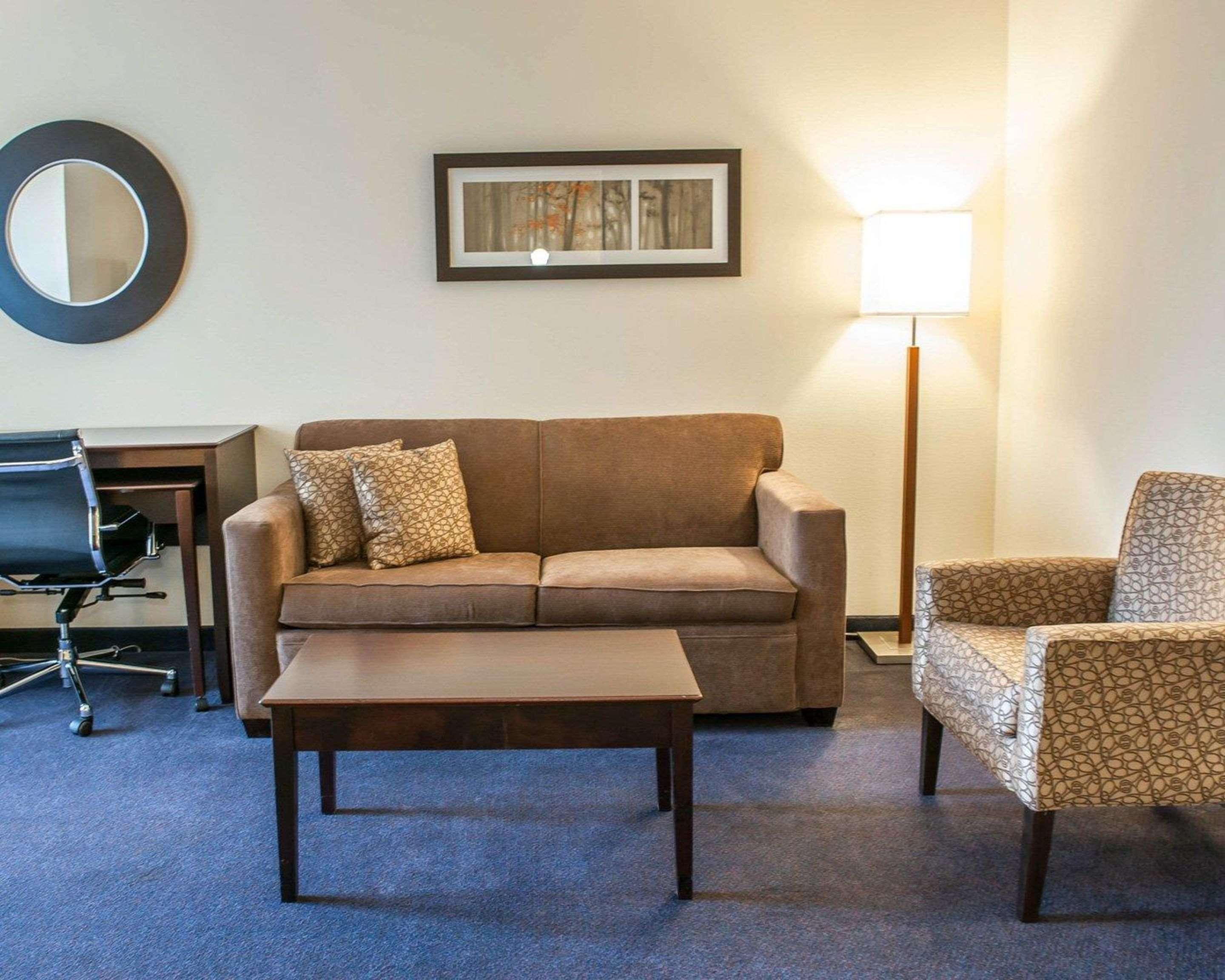 Comfort Suites South Fort Wayne Exterior foto